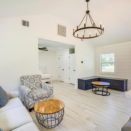 Bright Wallis Cottage With Pergola And Grill! Exterior foto
